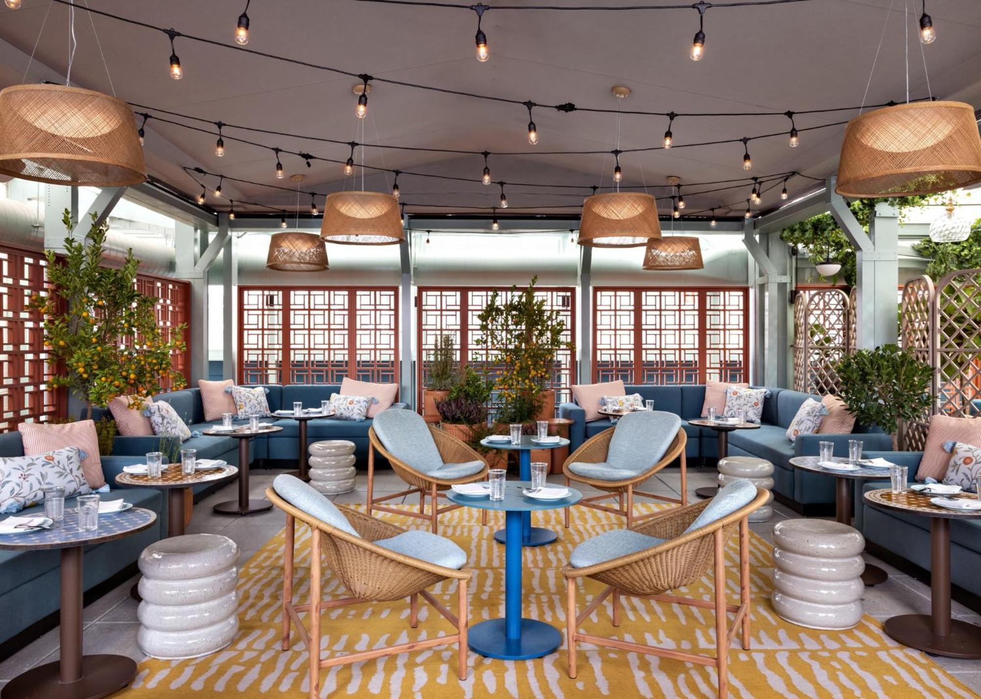 Kimpton Theta New York - Times Square By Ihg Hotel ภายนอก รูปภาพ The Terrace at The Standard East Village